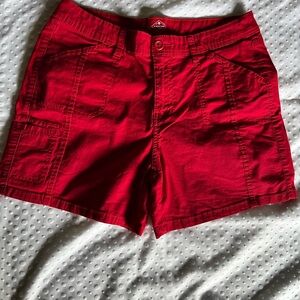 St. John’s bay red shorts woman’s size 8